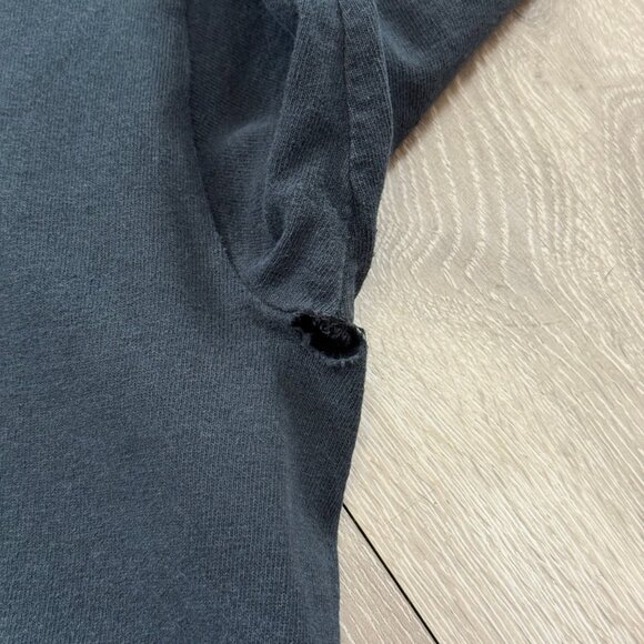 Vintage Victory Motorcycles Faded Black Men's T-Shirt - Size Large - Picture 8 of 9